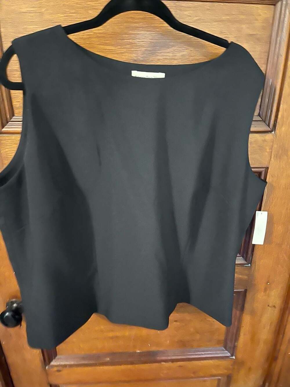 Amanda Smith Woman Sleeveless Shell Top Black Size 22W